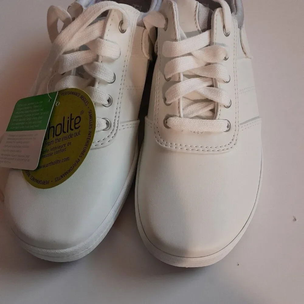 Universal Thread Canvas Tennis Shoes White Molly Size 6 Women’s NWT